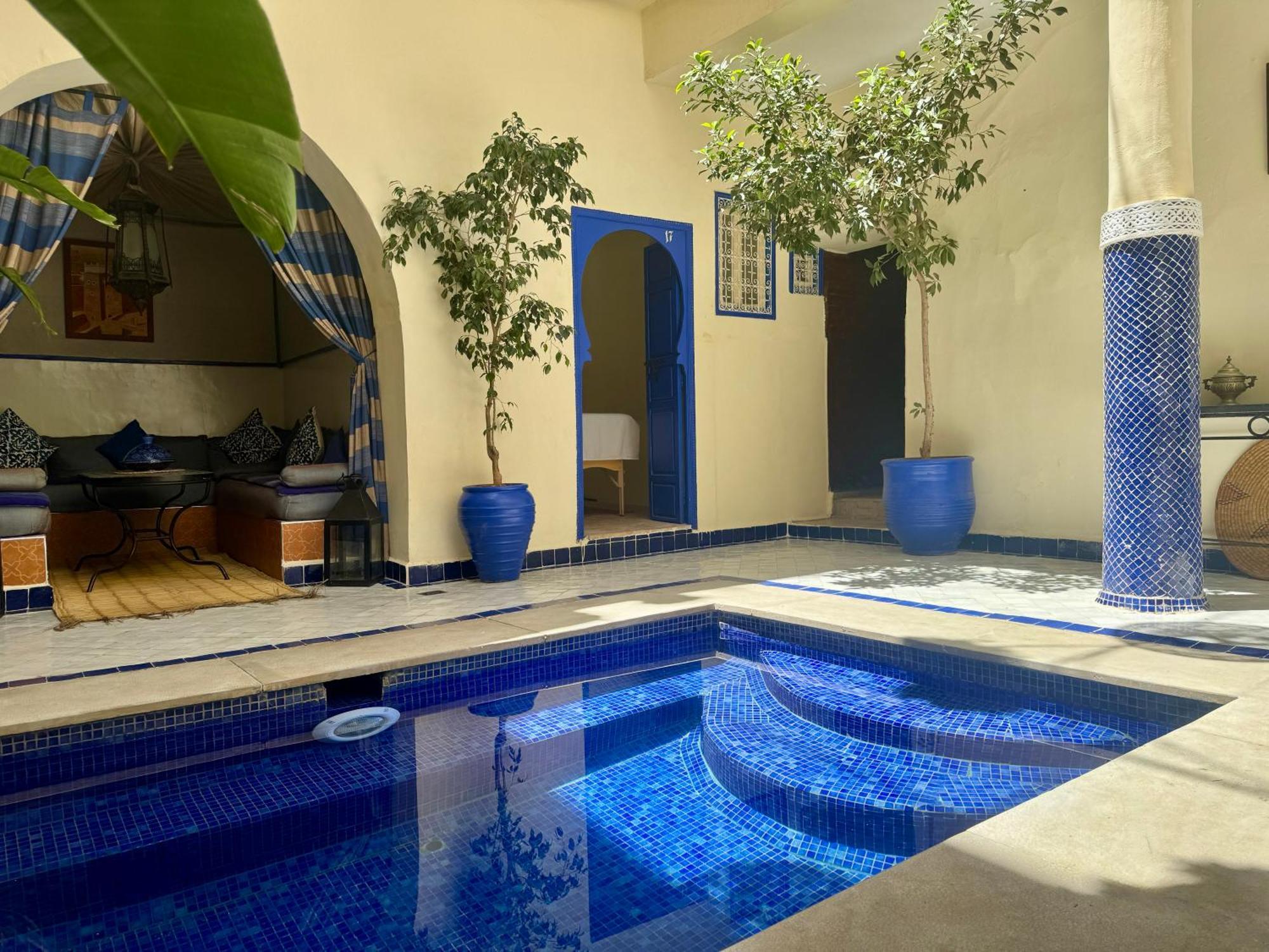 Sherazade Hotel 3*